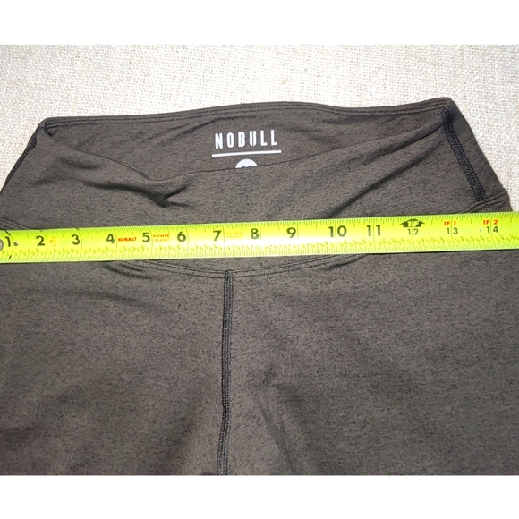 NOBULL MID-RISE CROP (PLUSH HEATHER) - Picture 4 of 6